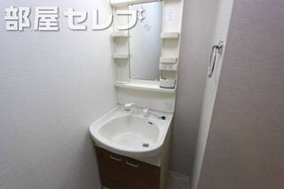 洗髪洗面化粧台。