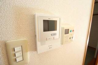 テレビモニター付きインターホンイメージ写真