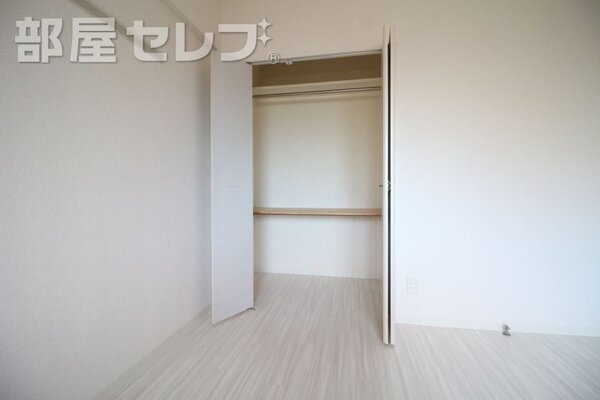 綺麗な鏡がいいですね。