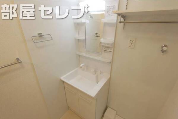 ※同タイプの他号室の写真です