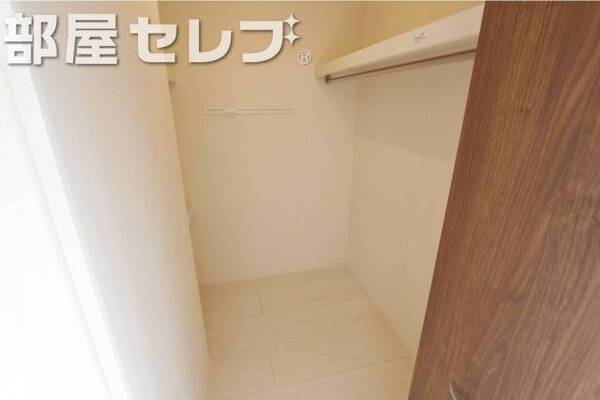 ※同タイプの他号室の写真です