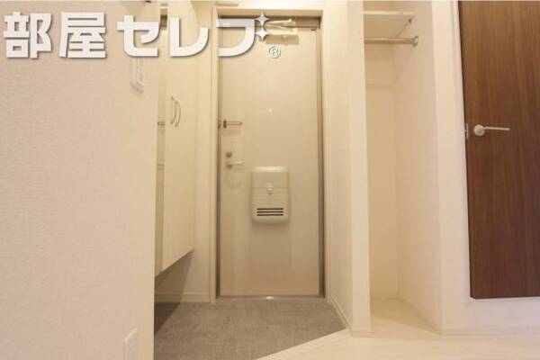 ※同タイプの他号室の写真です