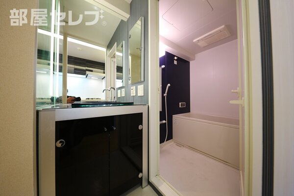 清潔感のある色合いです