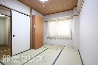 北側の居室も明るいです。