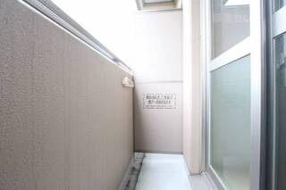 写真は503号室です