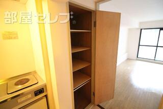 家具はどう設置しますか。