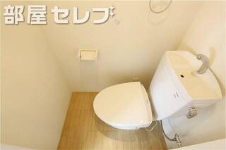 シャワートイレに変更済み