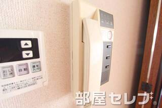 インターホン。