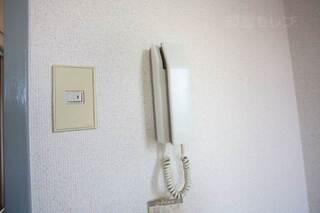 インターフォンで来客時も安心です。