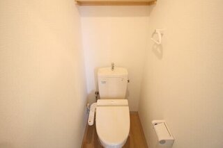 ウォシュレット付きのトイレです。イメージ写真
