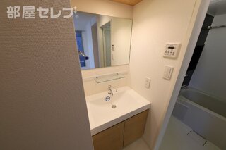 写真は2Fの画像になります。