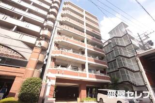 名古屋駅徒歩圏内です