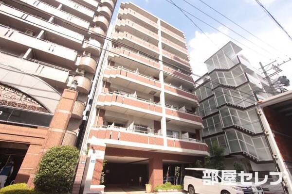 名古屋駅徒歩圏内です