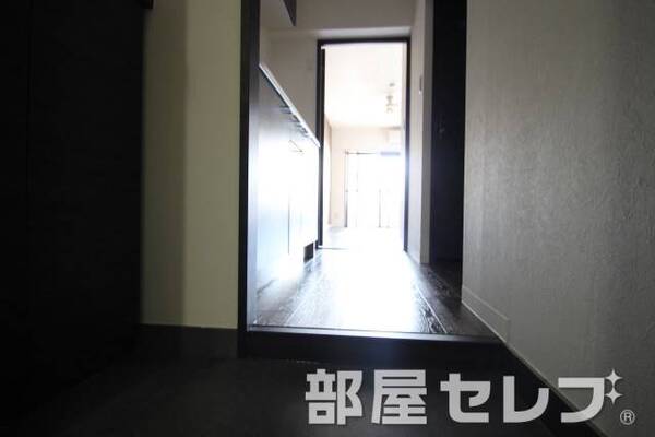 玄関口。