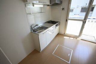 調理スペース広めのシステムキッチン