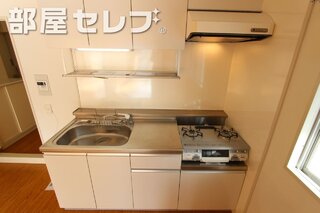 明るい居室です。他号室の写真です