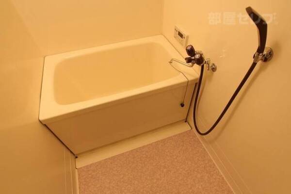 お風呂で日々の疲れを癒して下さい