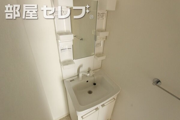 綺麗で清潔感がありますね。他号室の写真です
