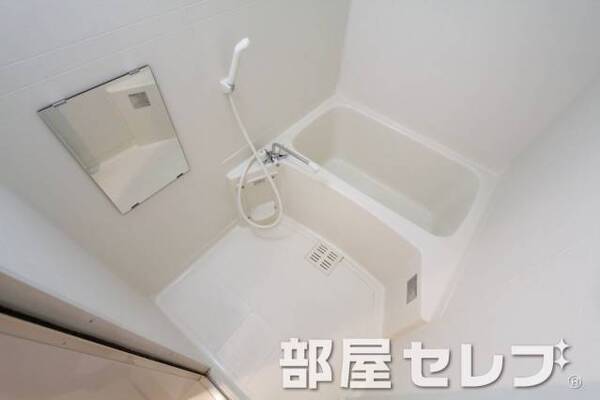 お風呂もきれいにしています。