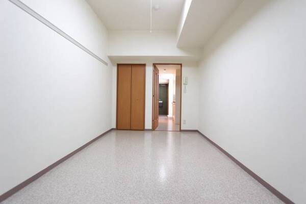 明るいお部屋です