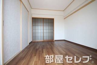 南側居室。