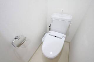 ウォシュレットも付いています