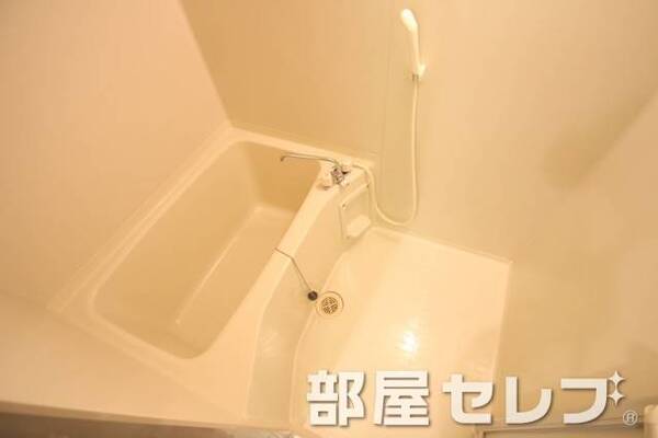 お風呂もきれいにしています。