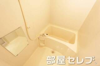 お風呂とトイレはセパレート。
