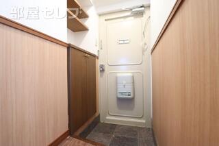 写真は101のものになります。