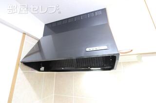 写真は101のものになります。