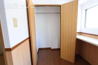 写真は101のものになります。
