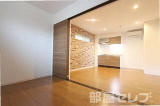 ※EAST棟202号室の写真を流用しています。