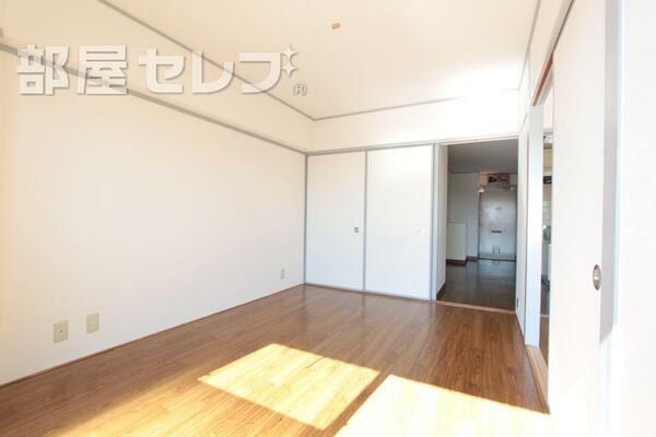 他号室の写真を参照