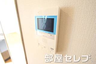 モニター付きで安心のセキュリティ。（写真は204号室です）