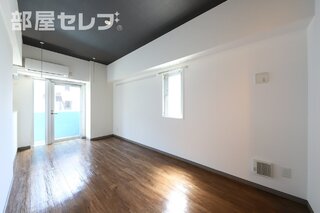 キッチン自体がすっきりなら、コンロもすっきり！