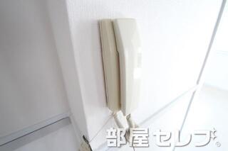 インターホン。