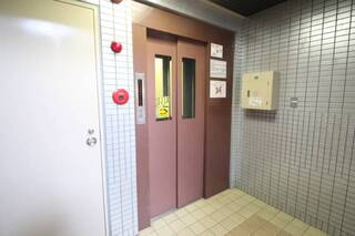 エレベーター完備しています。