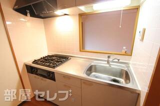 3口のシステムキッチンです。
