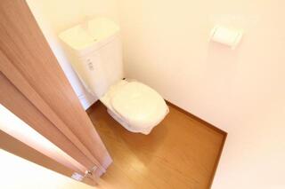 新品の洋式トイレです。