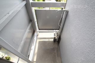室外洗濯機置場です。