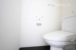 トイレにはウォシュレットついてます