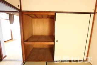 同タイプのお部屋の写真になります。