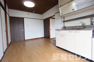 同タイプのお部屋の写真になります。
