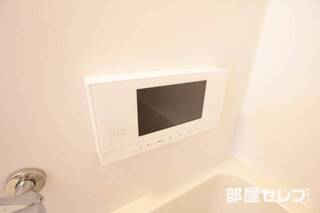 お風呂で給湯操作ができます