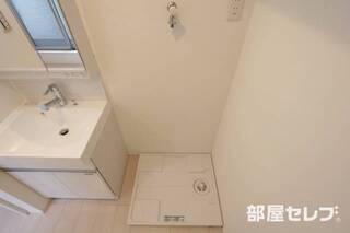 洗濯機はこちらへ