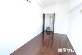 6.5帖の洋間です