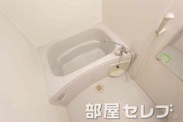 お風呂もきれいにしています。