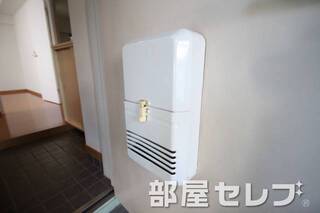 玄関ポスト。