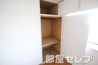 北側にも収納あります。