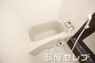 お風呂もきれいにしています。